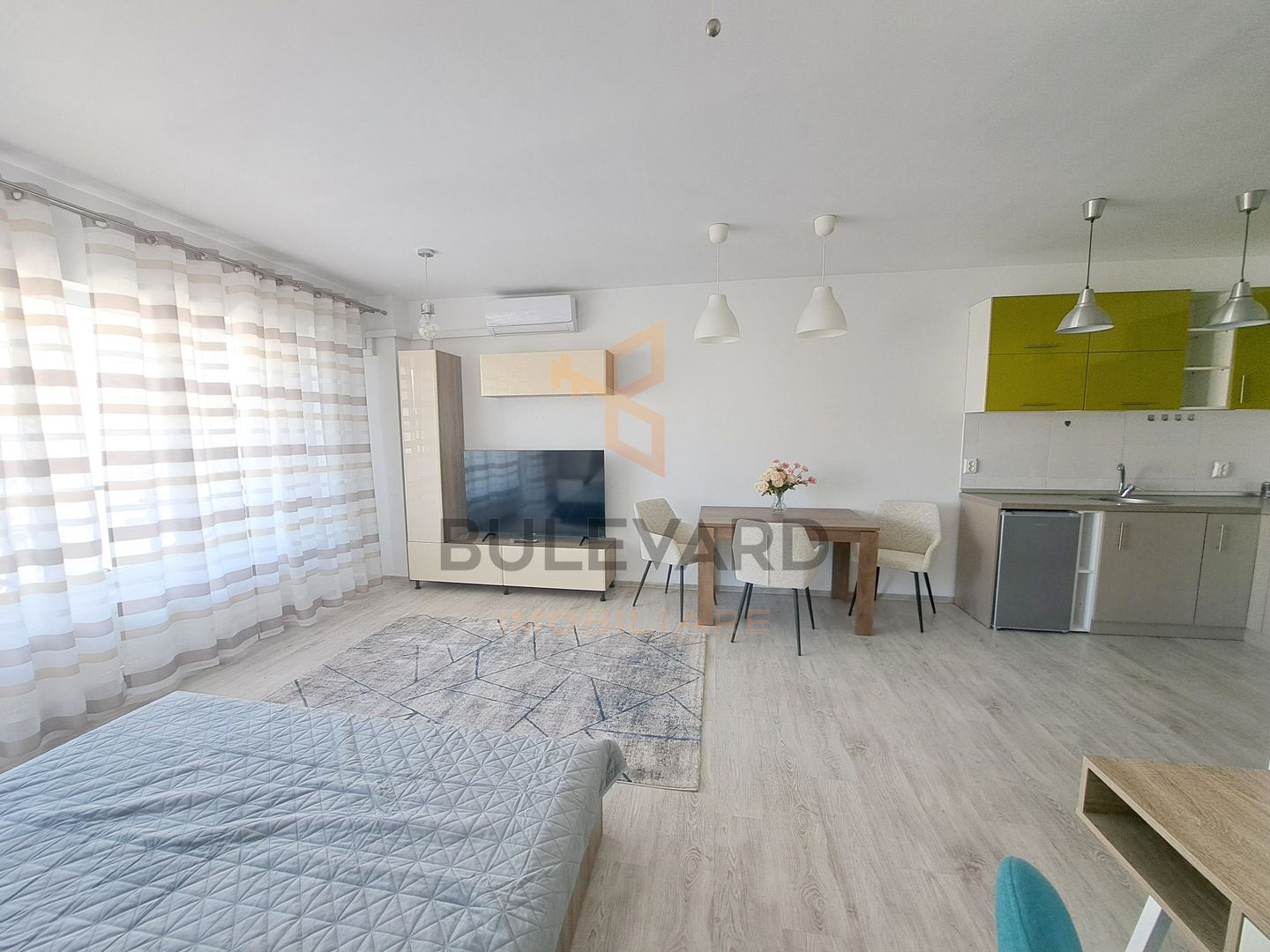 Apartament tip studio, terasa,  Calea Dorobantilor! - Poză 2