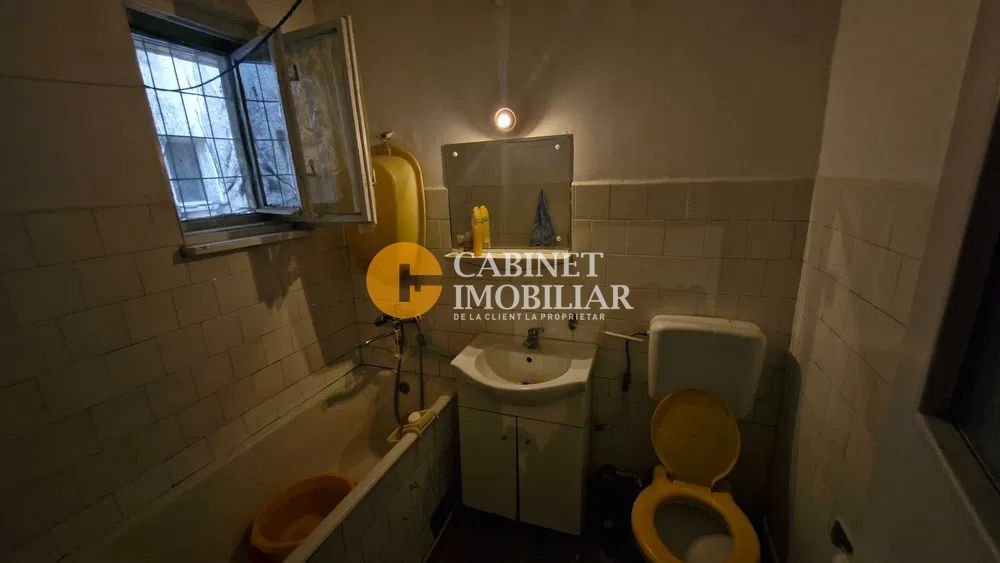 3 camere decomandat, et intermediar, Tatarasi-Piata Chirila, 75mp, liber! - Poză 6