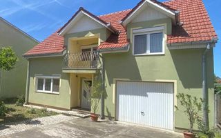 Vand Proprietate cu două case separate în aceeași curte, zona Cloșca - Poză 1