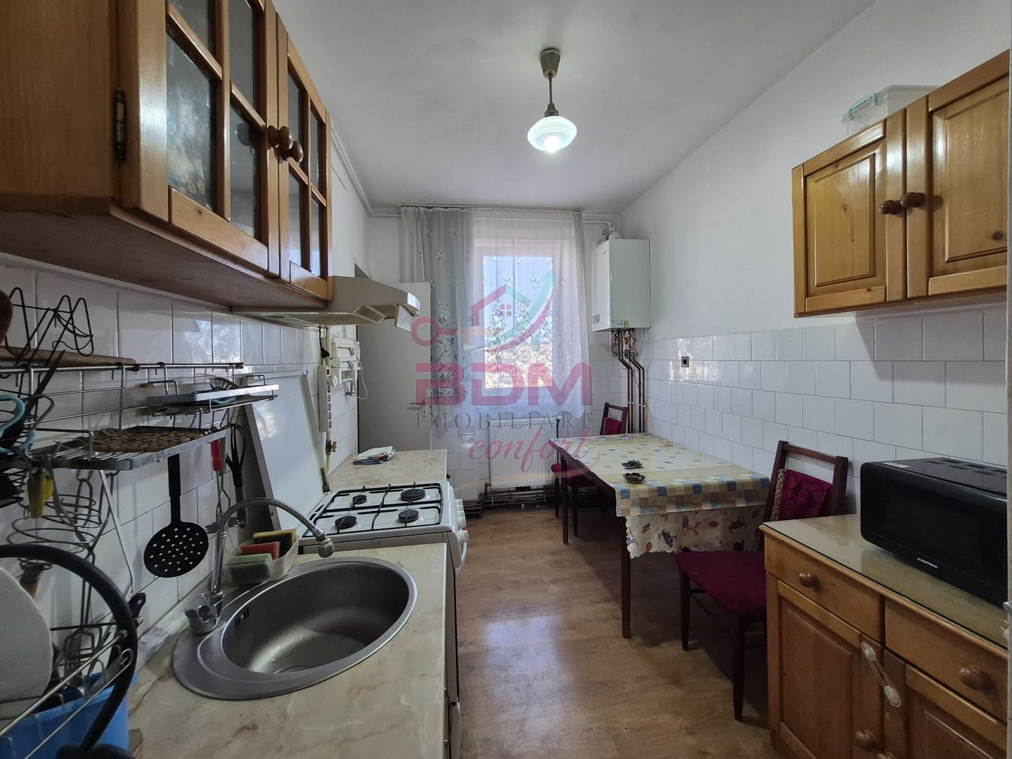 COMISION 0 | Apartament 4 camere | etaj intermediar | zona Micro 2 - Poză 1