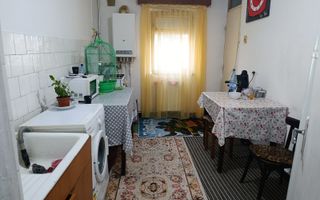 Apartament 3 camere, 2 băi, parter înalt – Micro 5 - Poză 3