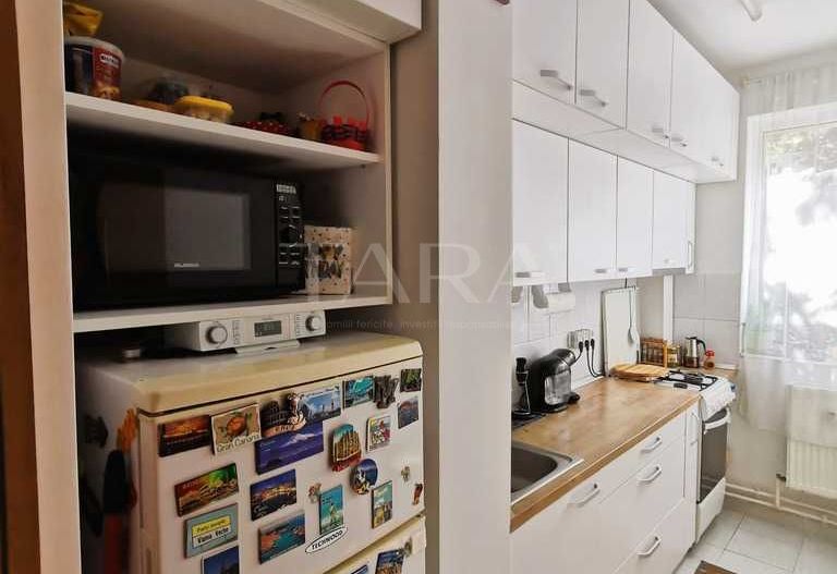 Apartament cu o cameră, garaj, zonă accesibilă, ideal cuplu. - Poză 4