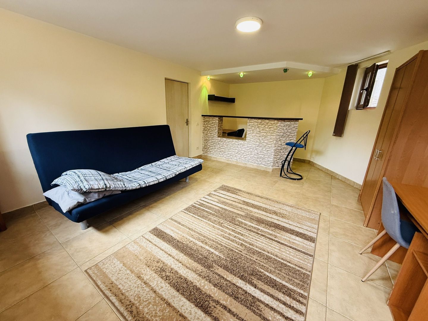 Bogdăneștilor | Camere la casă | Utilități incluse | Intrare separată - Poză 4