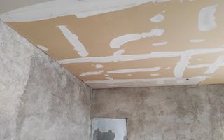 Teren intravilan 672 mp – poziție rară, la poalele Mănăstirii Dealu, - Poză 16