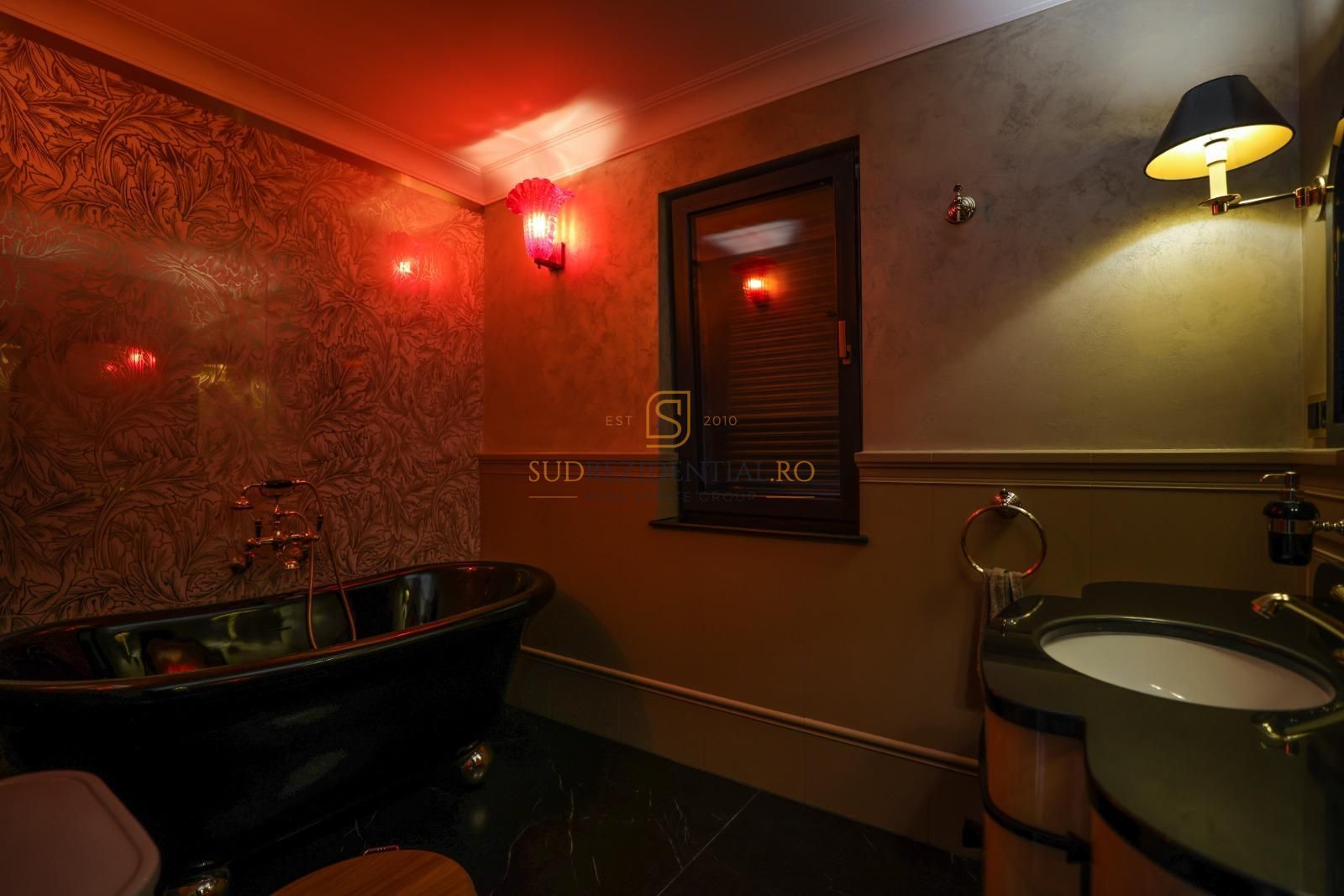 Apartament exclusivist tip duplex, 7 camere + curte, zona Parcul Carol - Poză 30