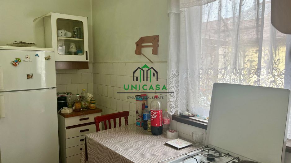 Casa Centru/ 4 camere / teren 920mp - Poză 7