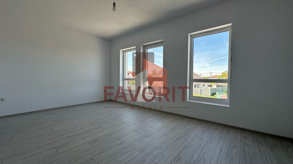 Duplex | Parter + Etaj | Toate utilitatile | Curte generoasa | Sacalaz - Poză 13
