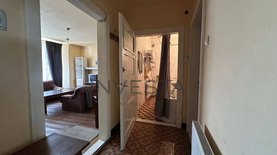 Casă cu teren de 890 mp/ Cartier Gruia - Poză 3