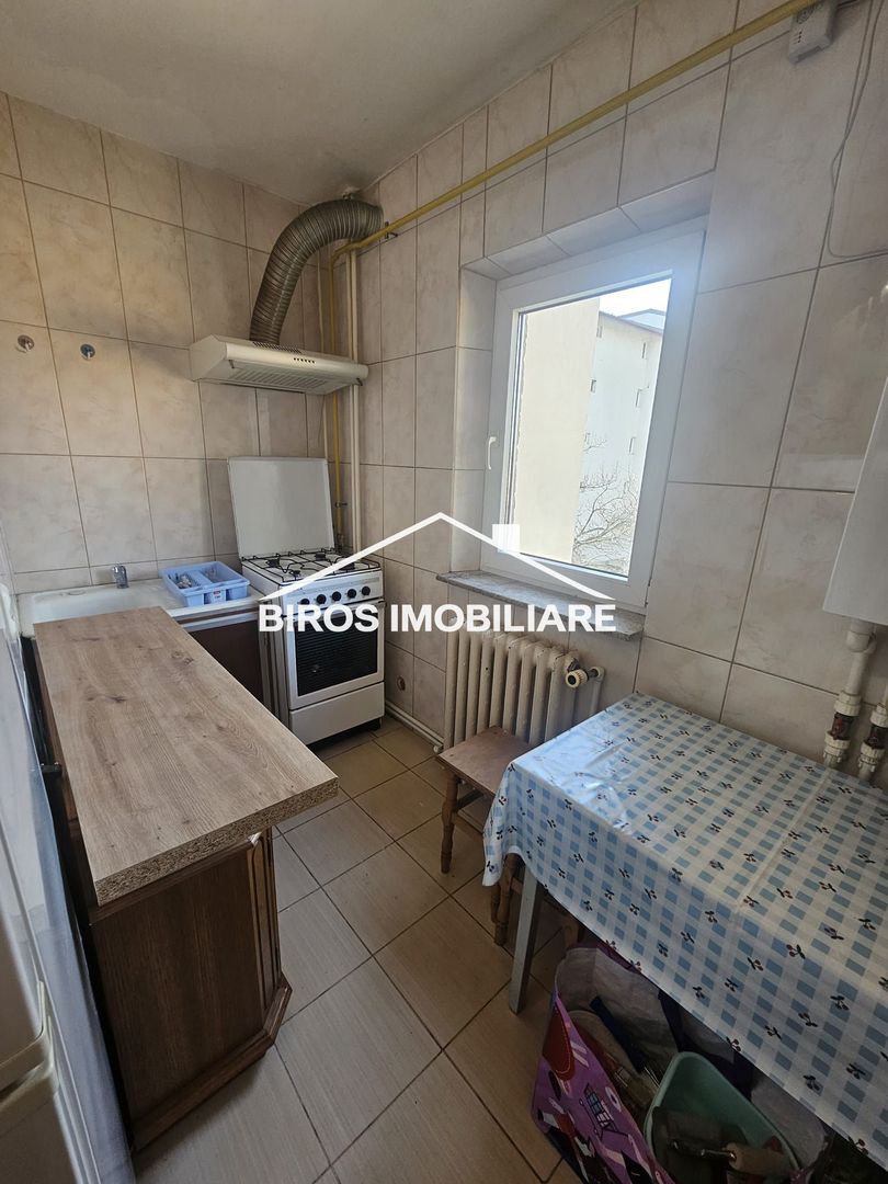 Garsoniera decomandata Lapus - Poză 3