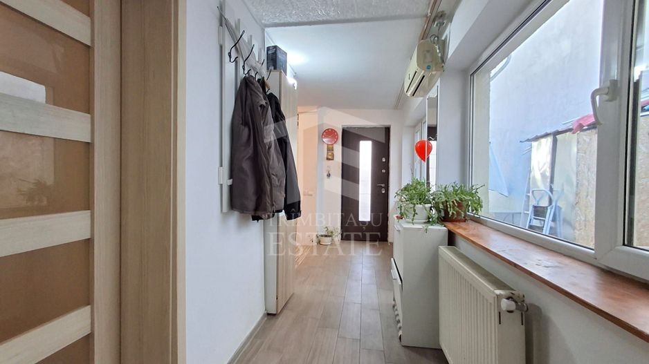 Casa de vanzare 3 camere Zona  Timpuri Noi - Poză 11