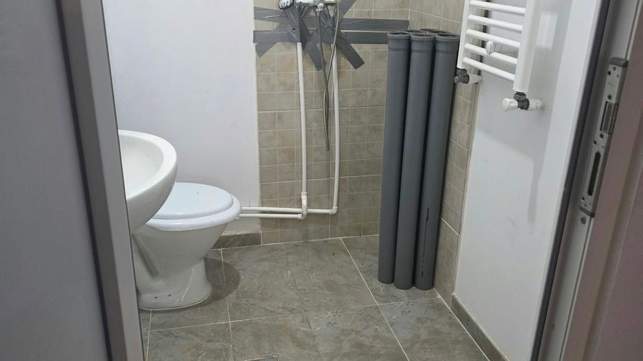 Vanzare apartament 3 camere Jiului - pretabil spatiu comercial - Poză 7