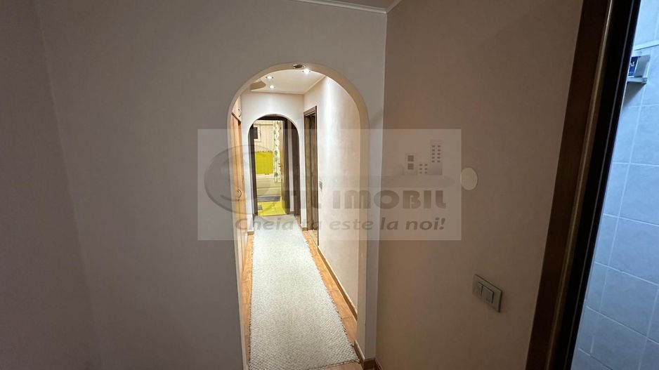 Ap 3 cam decomandat Nicolina, 65 mp, etaj 2/4, 149.900 € neg. - Poză 9