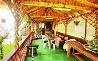 Casa de vacanta / Pensiune / Voineasa - Poză 8