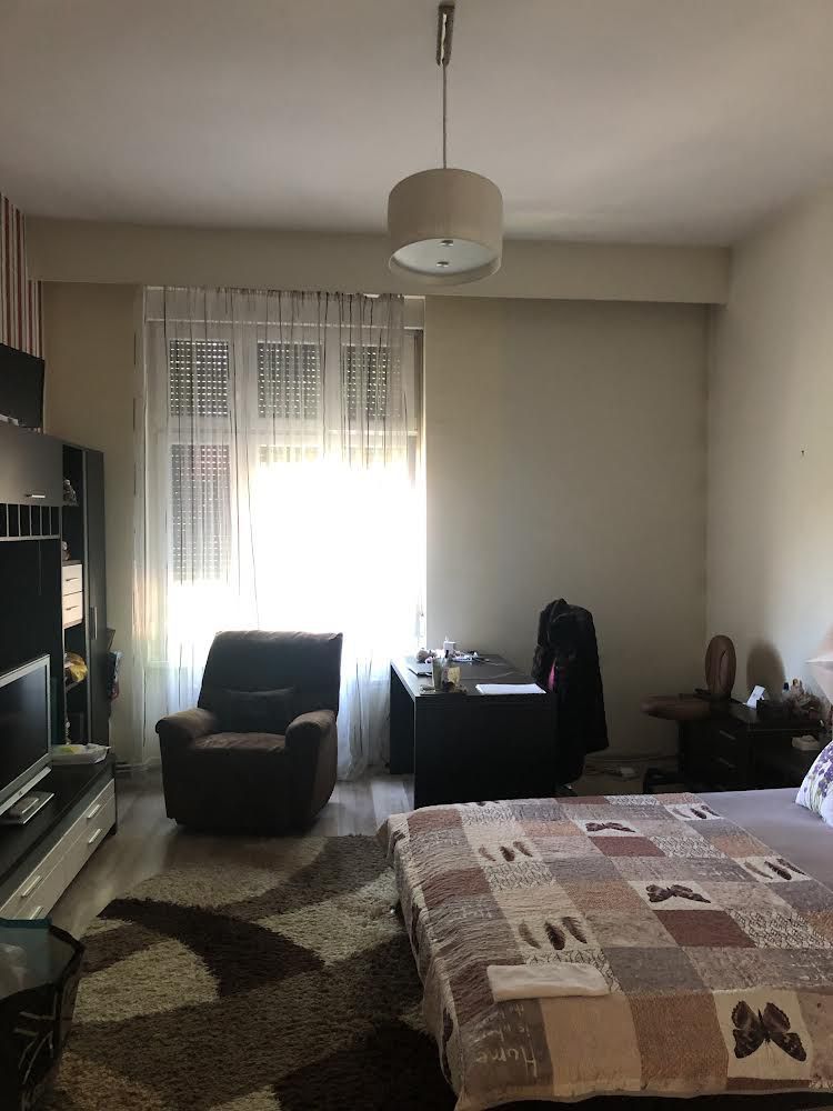 Vila generoasa,destinatii multiple - Poză 21