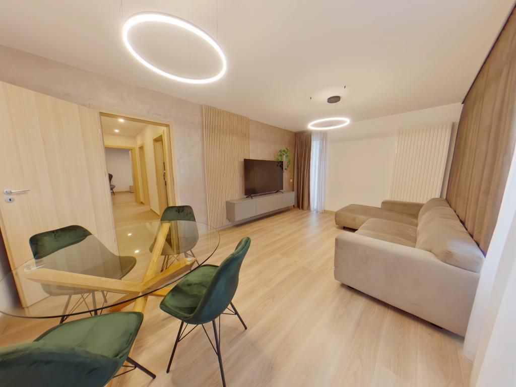 Inchiriem apartament 3 camere mobilat utilat lux cu parcare subterana - Poză 1