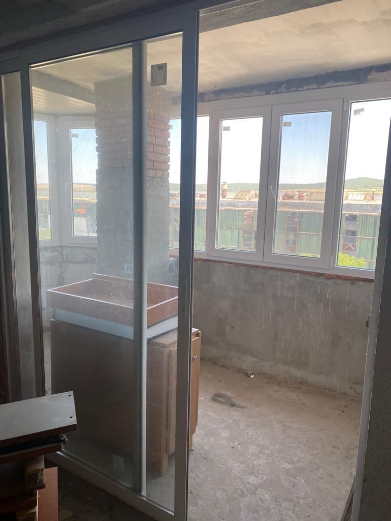 Apartament de vânzare cu 3 camere semifinisat - Poză 7