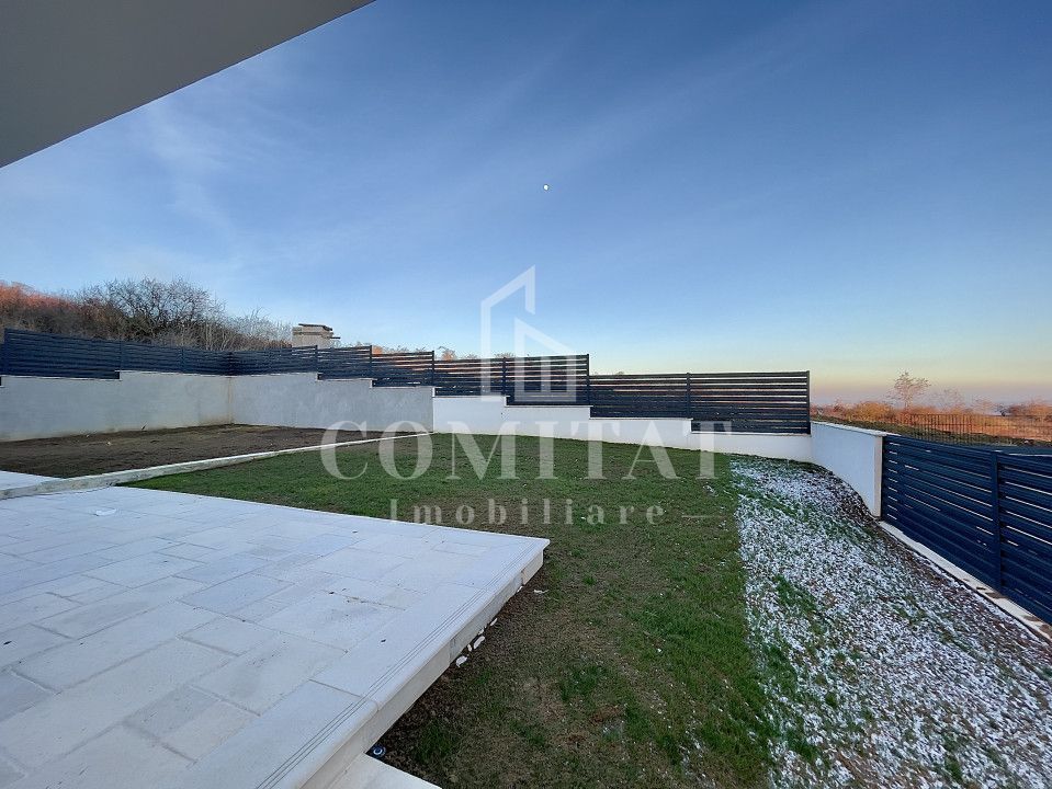 Casă spectaculoasă cu terasă panoramică cartierul Voroneț - Poză 12