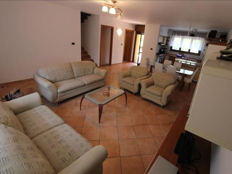 Vila P+1 deosebita, complet mobilata si dotata, cheltuieli de intretinere mici - Poză 6