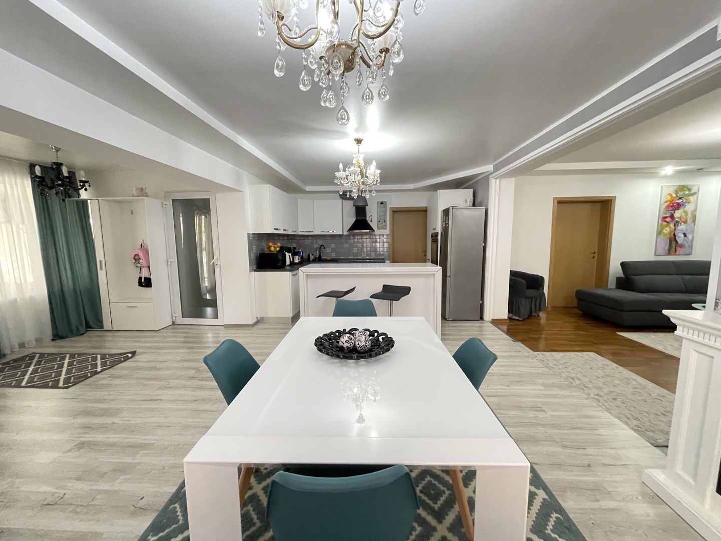 Casa de vanzare in zona Lipovei - Poză 2