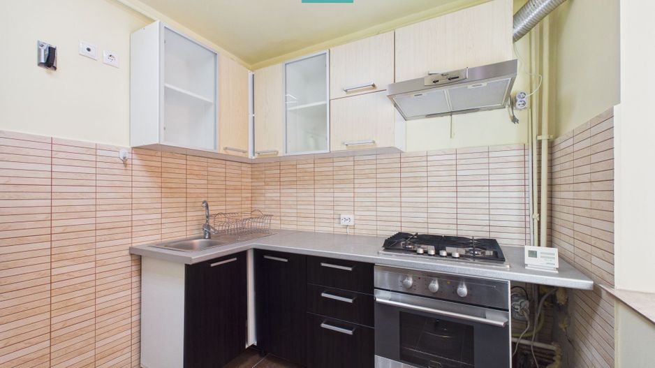Apartament decomandat cu 3 camere, etaj II,  Alfa - Poză 4
