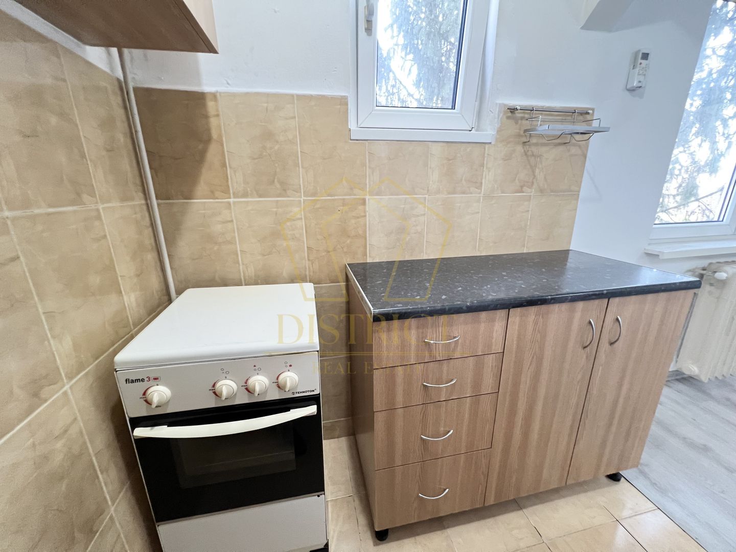 Apartament renovat cu 2 camere  | Shopping City | Sagului - Poză 6