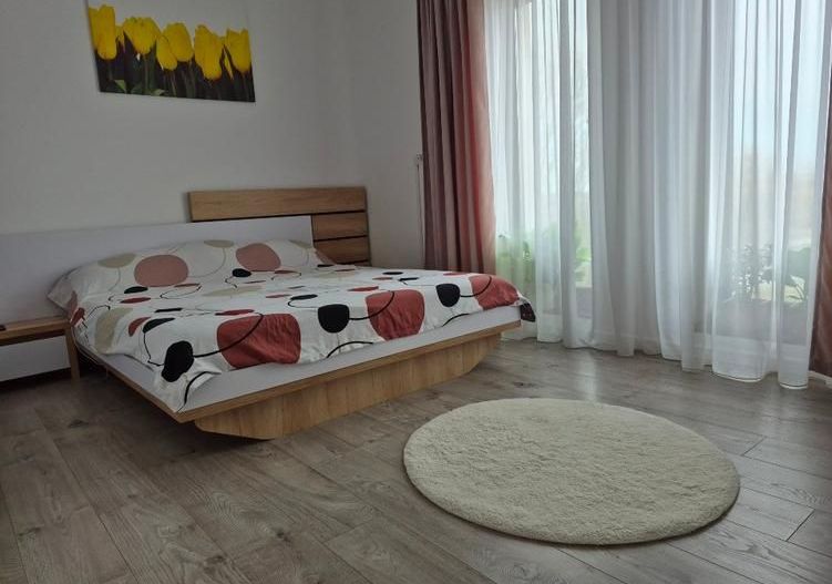 Giroc | 3 Camere | Mobilat si Utilat Complet | Loc de parcare - Poză 2