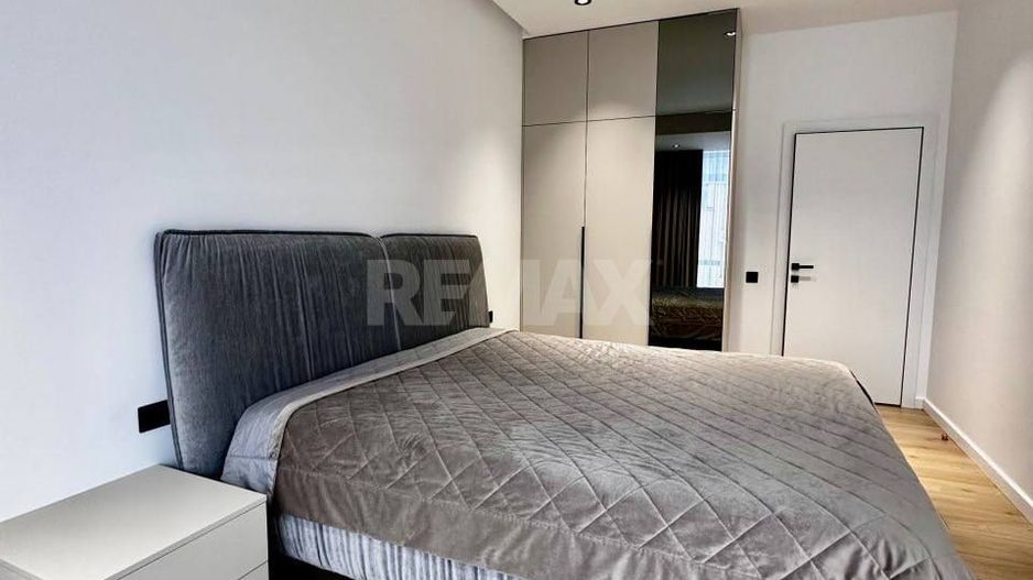 Apartament în chirie în inima Chișinăului - Poză 4