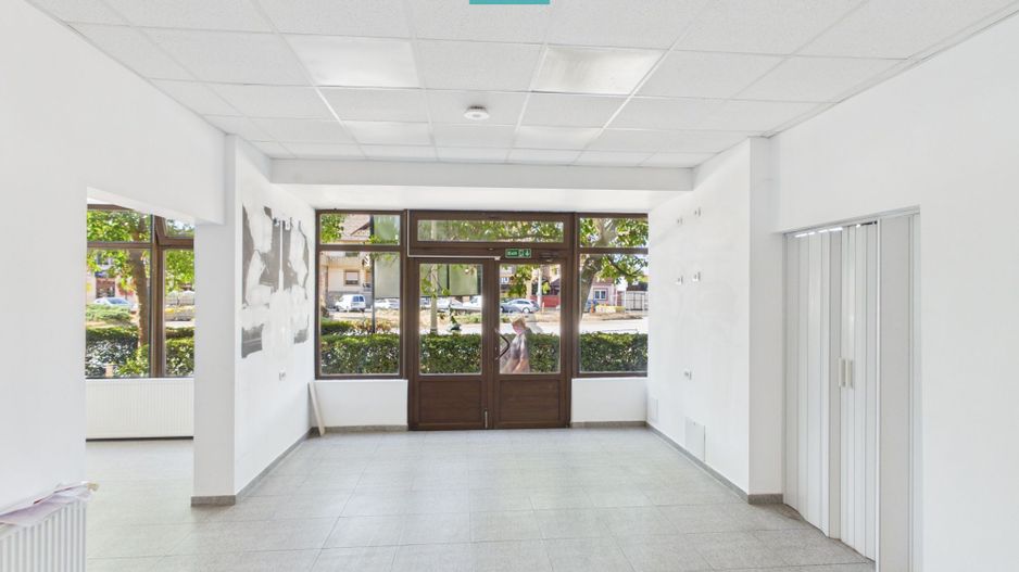 Spațiu comercial 102 mp, vitrină 10 m – Ioșia - Poză 4
