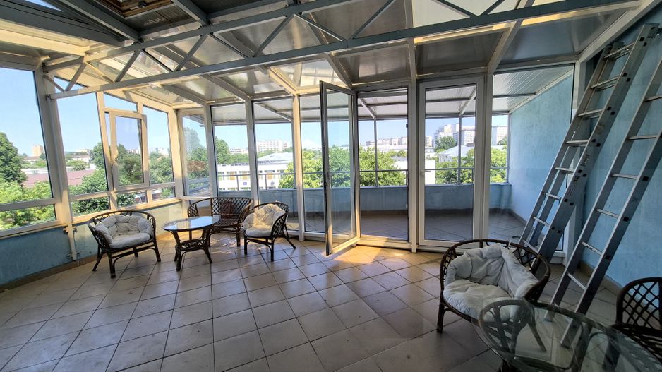 Apartament cu 2 camere 85 mp + 35 mp terasa si balconul + 2 locuri de parcare - Poză 8