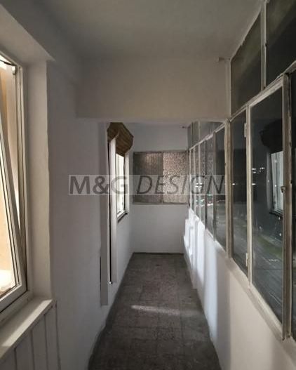 Vând apartament cu 3 camere zona centrala - Poză 16