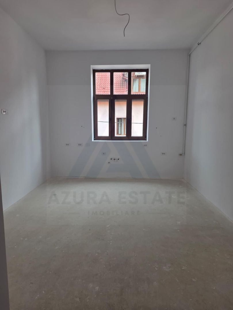 Apartament renovat 3 camere 2 bai 85 mp si pivnita  în zona Central - Poză 5
