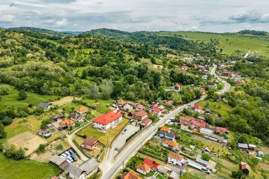 Pensiune 3*** Valea Iasului, Curtea de Arges - Poză 2