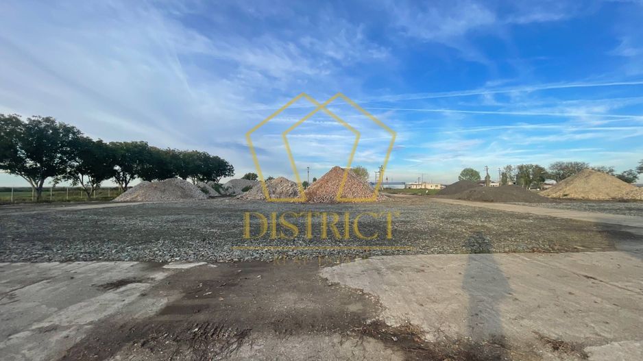 Teren de servicii si hale industriale | Giarmata - Poză 1