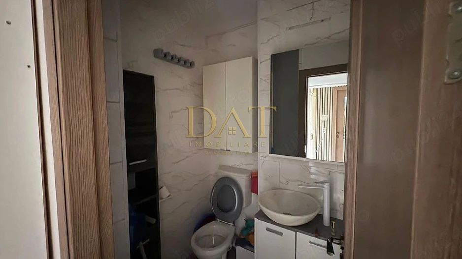 Apartament 3 camere | etaj intermediar |  zona Intre Lacuri - Poză 2