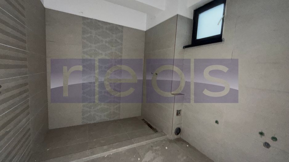 VANZARE- VILA  S+P+1+2+M | ZONA MALL -  VITAN - Poză 5