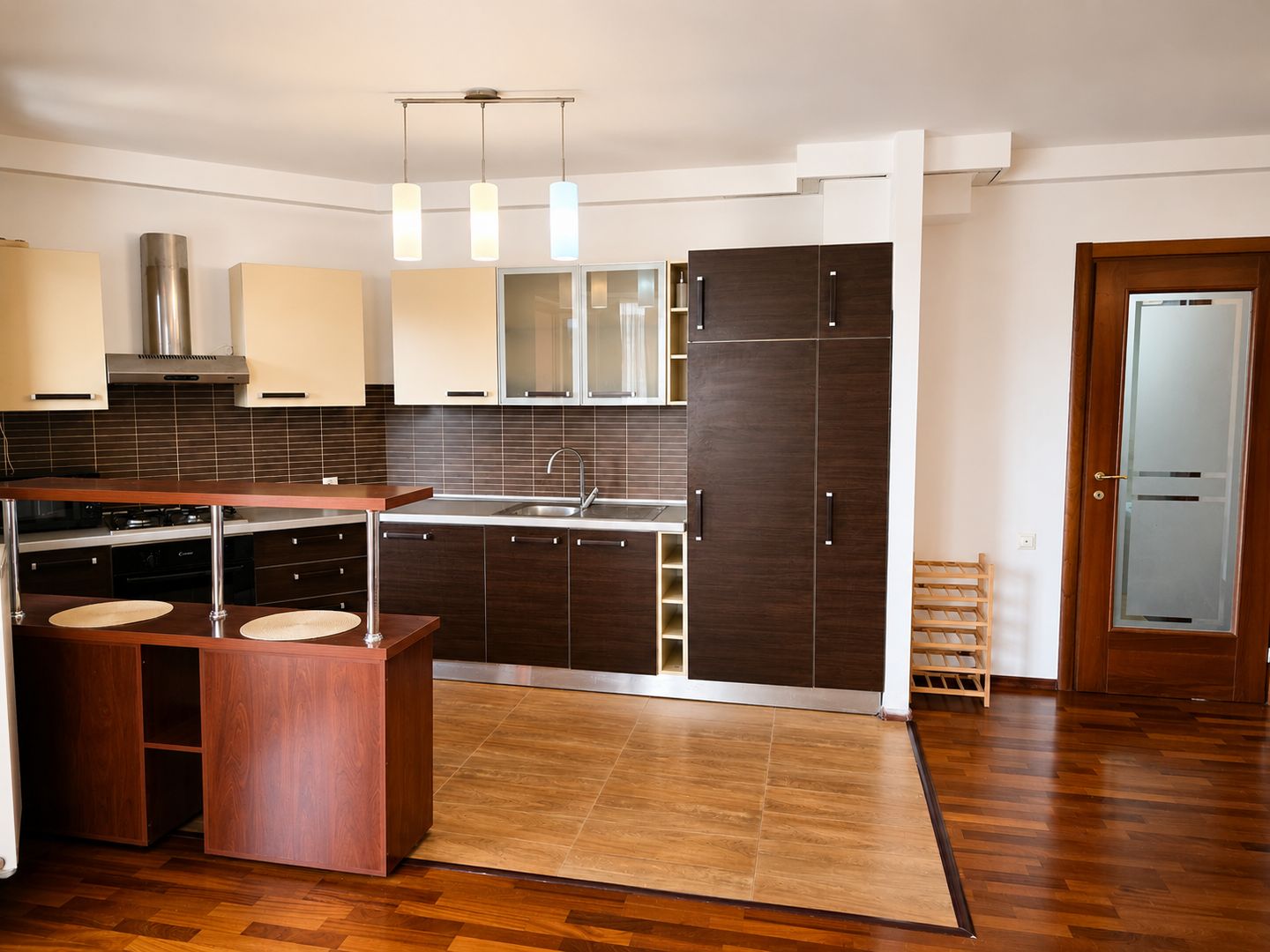 Vanzare 3 Camere 92 mp+ Balcon 12mp|3 Băi|Parcare |Monte Carlo Palace - Poză 13