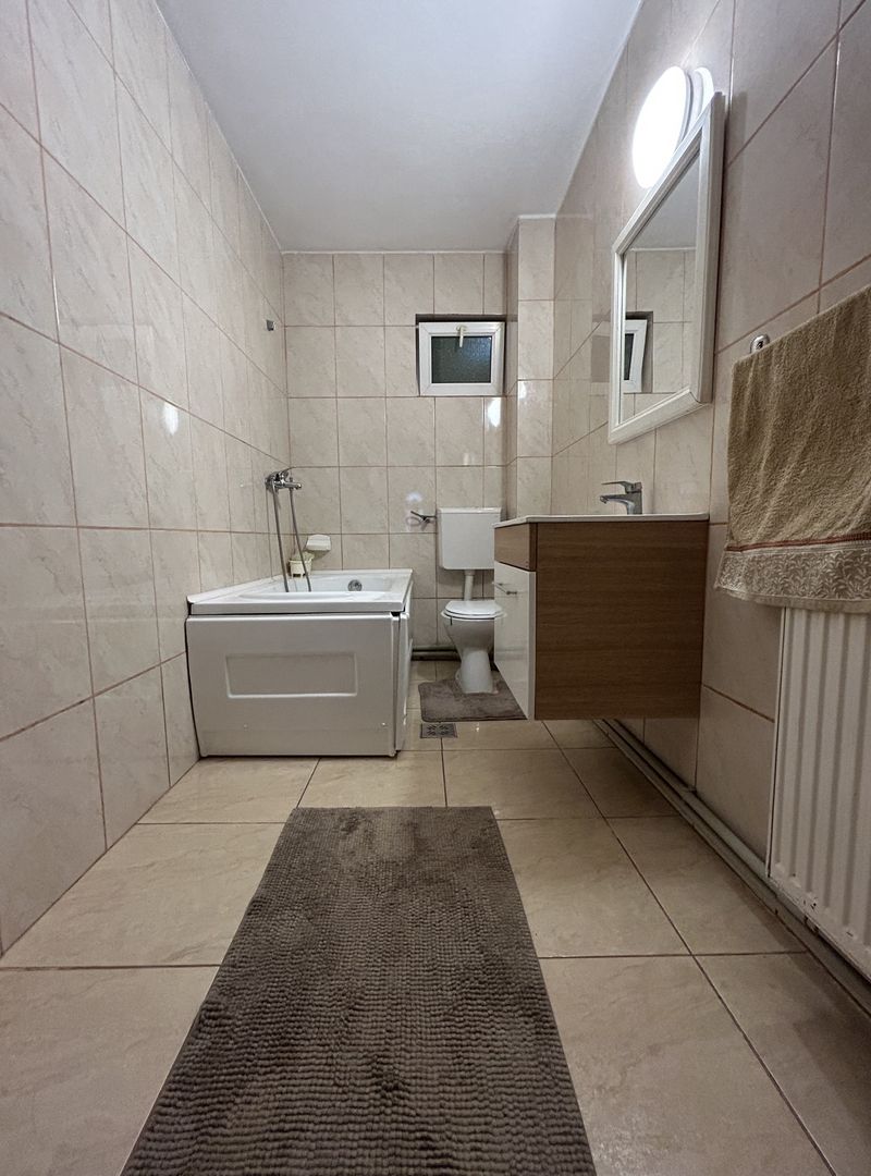 Oportunitate - Casa 4 camere P+1 Techirghiol in zona Noului Sanatoriu - Poză 8