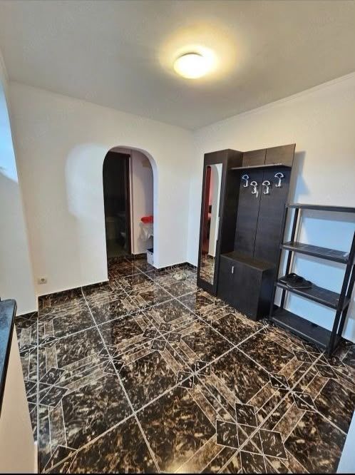 🏡 2 camere decomandat | Bloc reabilitat | Metrou Gorjuluii - Poză 3