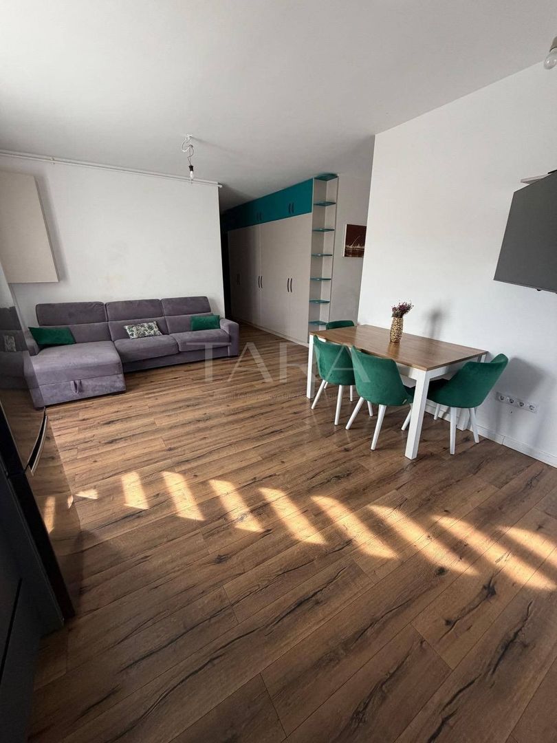 3 Camere Premium cu Terasă de 36 mp și 2 Garaje – Floresti. - Poză 4