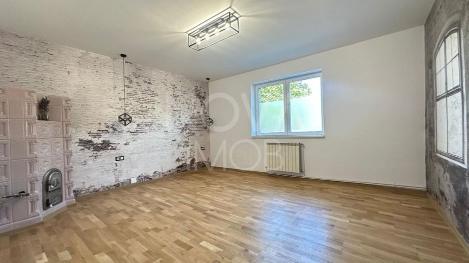 Casa de inchiriat - pretabil spatiu de birouri, Str. Luptei - Poză 2