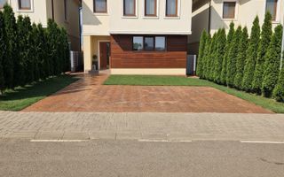 Casa de vânzare ESQ3 - Poză 1