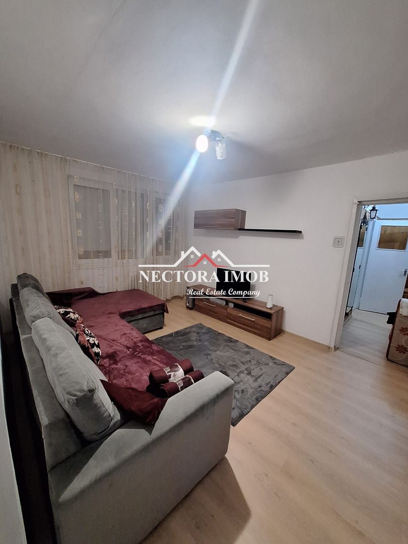 NECTORA IMOB-Apartament 3 camere, Zona Rogerius, Renovat, Etaj 1, 65mp - Poză 1