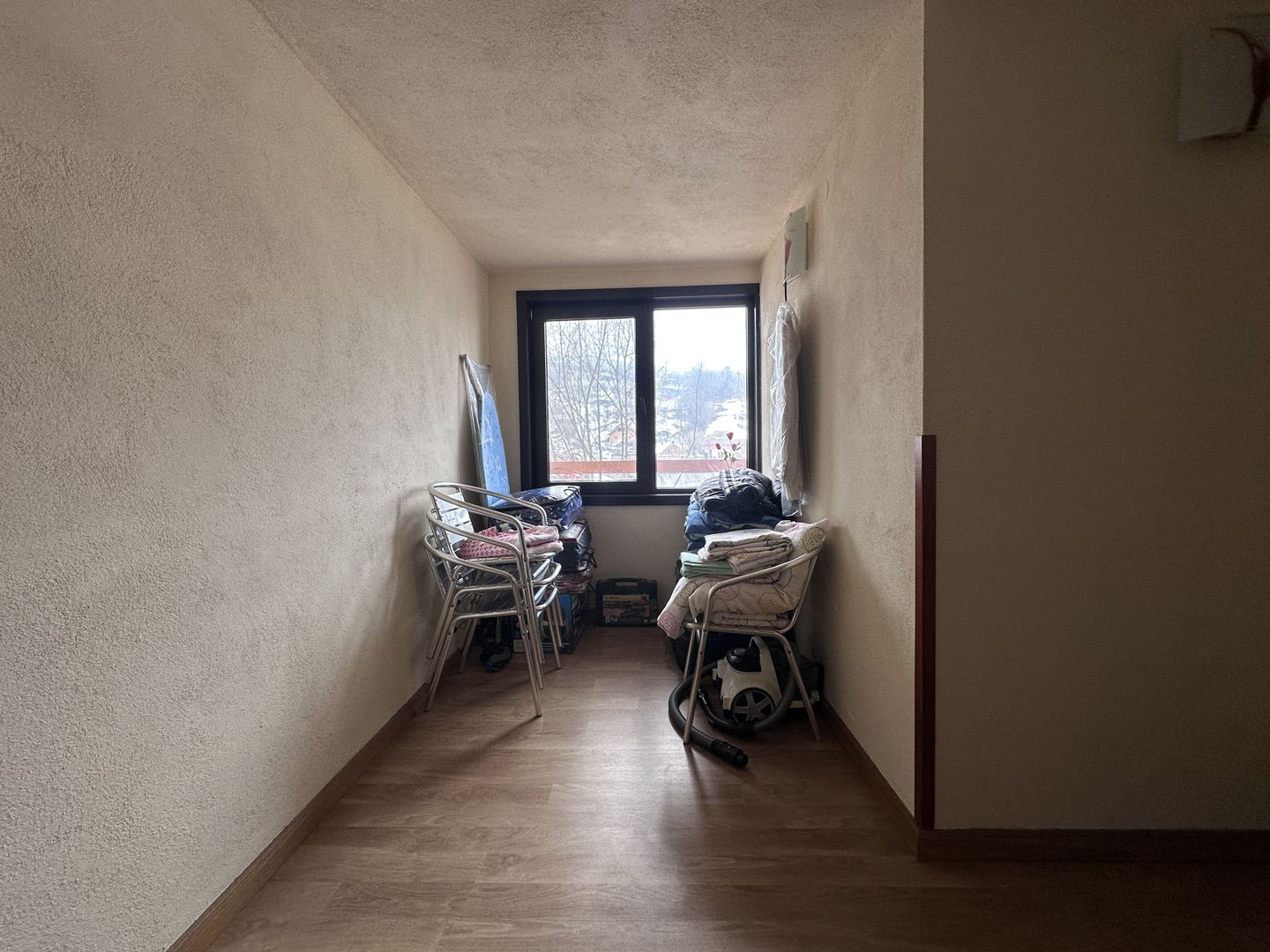 Vanzare casă la poalele Bucegilor!Potential pt. locuinta sau pensiune - Poză 9