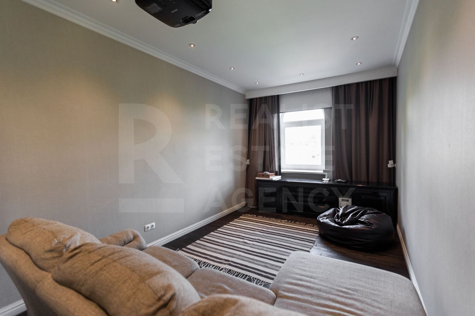 Chirie, apartament, 5 camere, str. Mitropolit Bănulescu-Bodoni, Centru - Poză 7