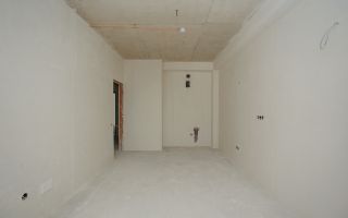 Vânzare apartament 76 mp, strada Basarabia, Ialoveni - Poză 4