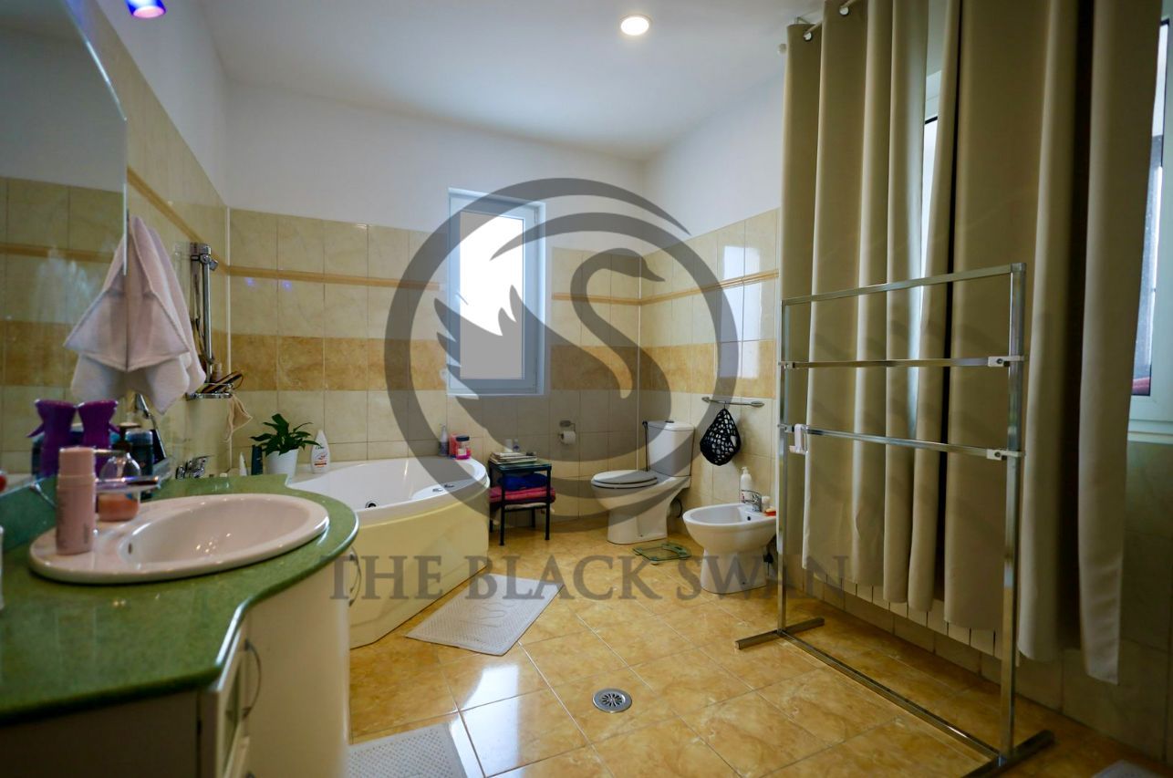 Casa/Vila de vanzare | 3 intrari separate | Plopeni | Comision 0% - Poză 15