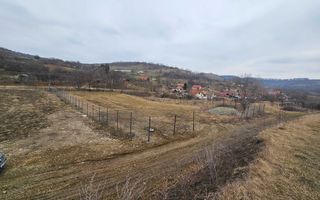 Teren de vânzare în Hamba | 1.740 mp | cu utilități și ieșire la râu - Poză 4