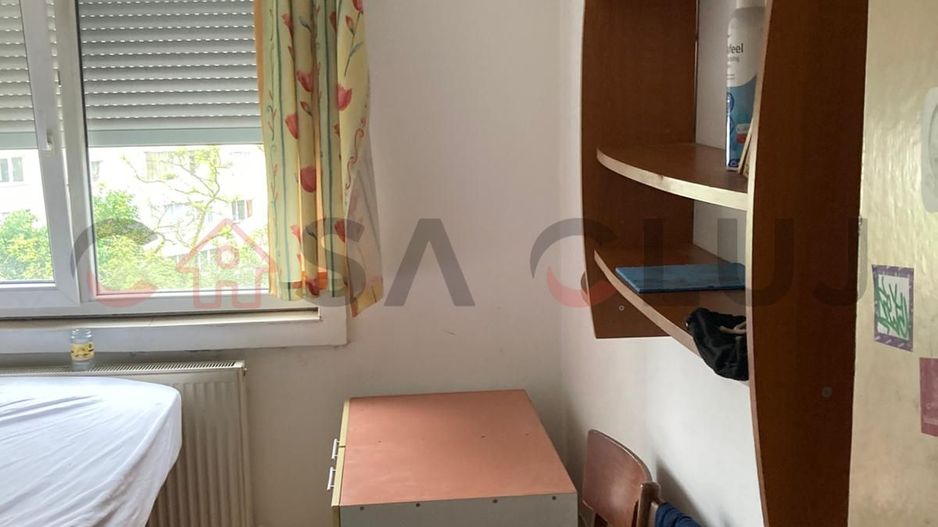 Vand apartament 3 camere, semidecomandat, Manastur, Str. Parang, 120000 Euro - Poză 5