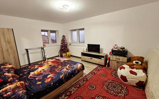 Casa cu doua corpuri, 5 camere, 1580 mp teren, Dealul Furcilor - Poză 13