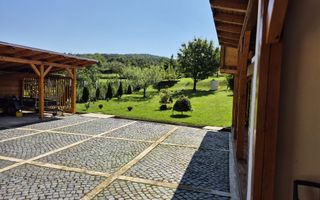 Casa de Vanzare Rasinari | 6 Camere | 200 MPU | Teren 979 MP | - Poză 9